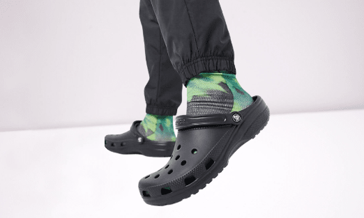 Crocs at Workplace: Allowed or Not?