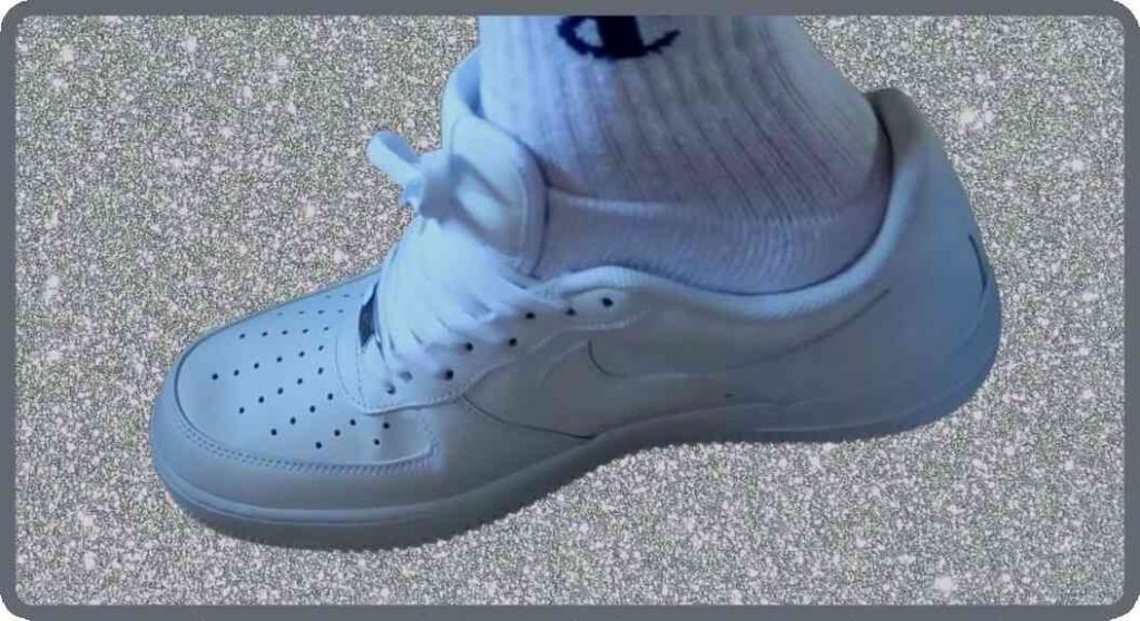 Are Nike Air Force supposed to be uncomfortable?