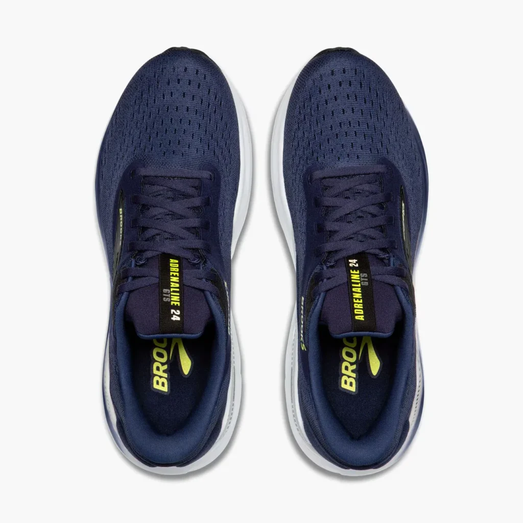 A Comprehensive Review of the Best Shoes for Plantar Fasciitis